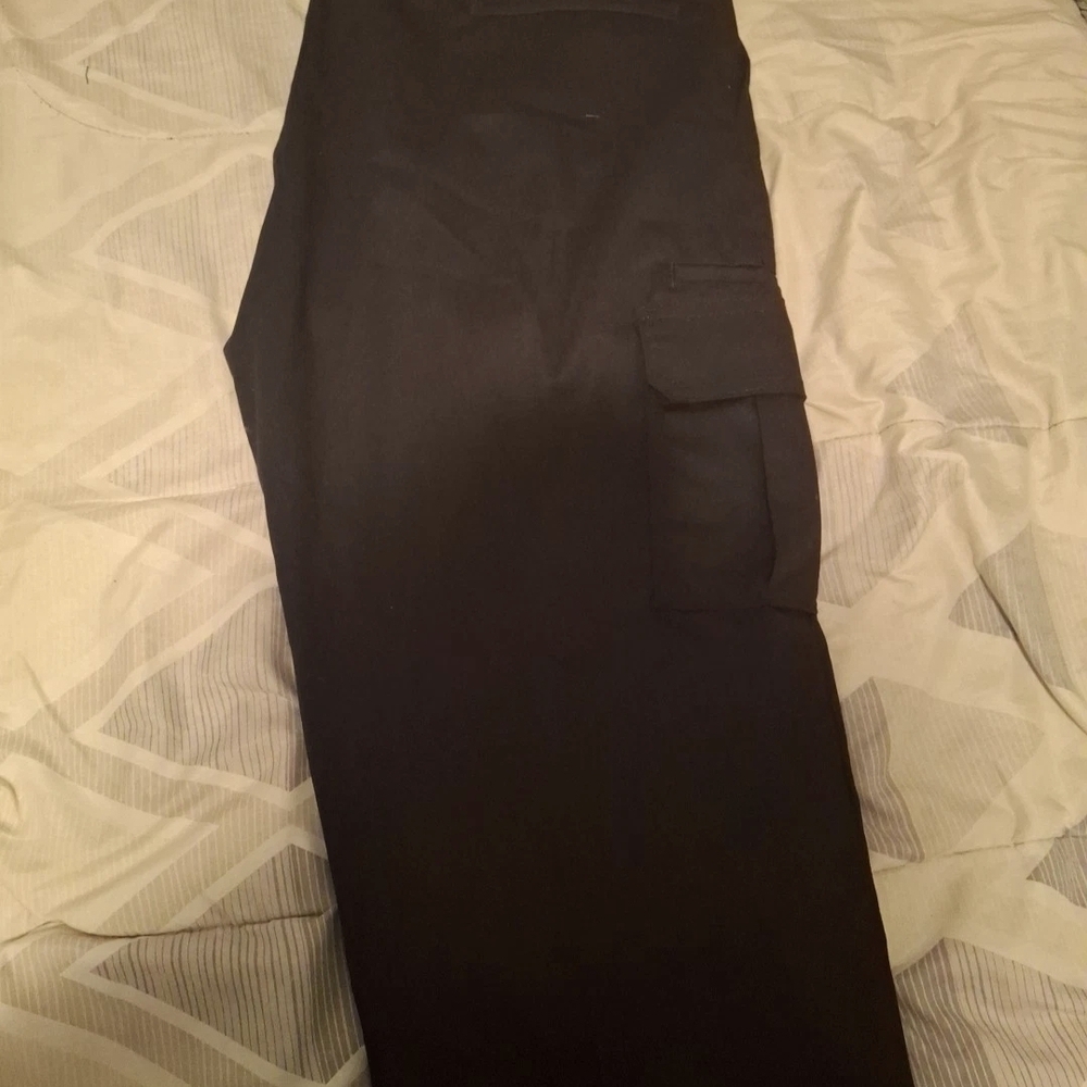 Dickies Black Men's Cargo Pants with Side Pocket